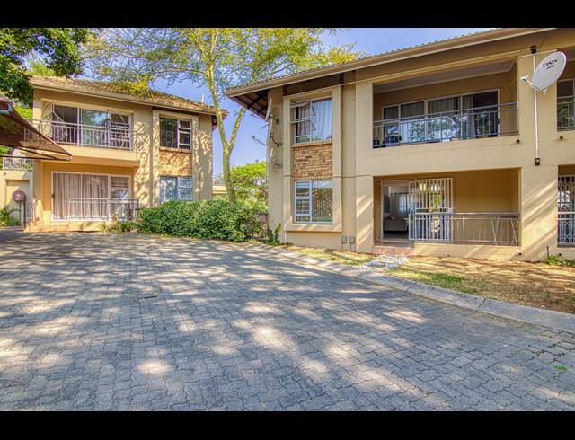 2 BEDROOM APARTMENT SOLD IN BRYANSTON